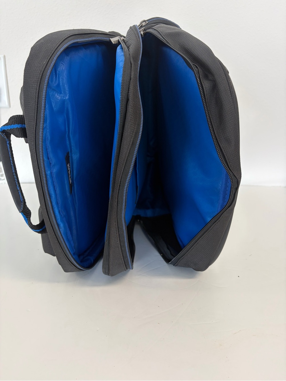 solo Black Laptop Bag with Blue Interior